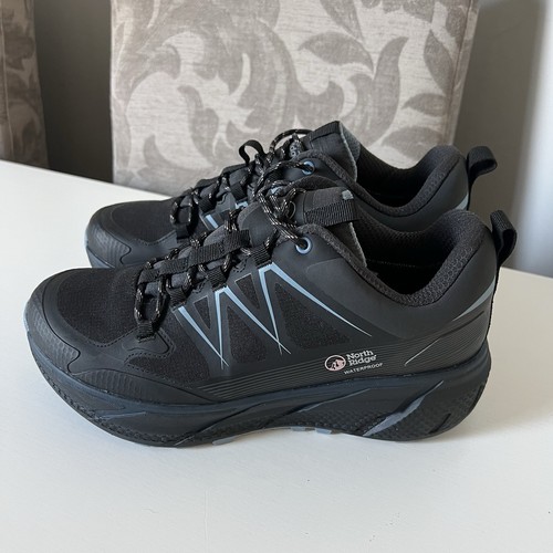 North ridge women flux - north,