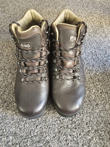 North ridge traverse leather - north,